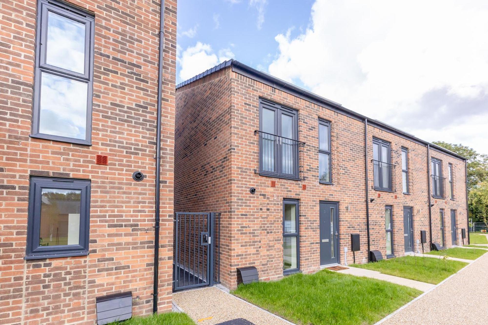 Stunning Modern 3 Bedroom Townhouse - Perfect Getaway Manchester Exterior foto